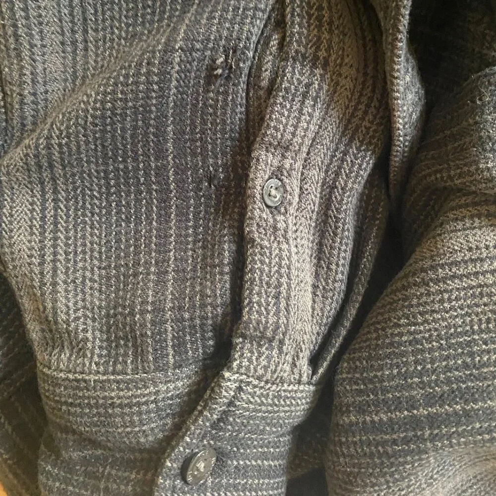 Men's North Face 100% Cotton Heavy Weight Flannel Shirt, Size Medium